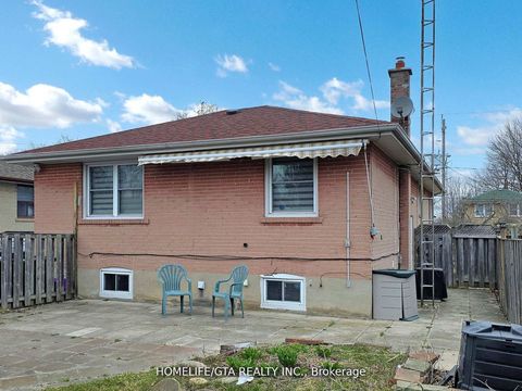 Photo 36 at 107 Milford Haven Drive, Morningside, Toronto