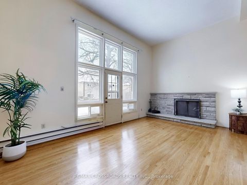 Photo 2 at #23 - 90 Crockamhill Drive, Agincourt North, Toronto