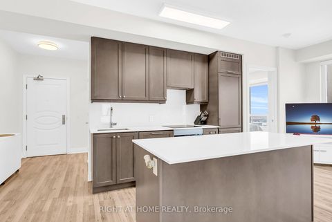 Photo 9 at 2309 - 9075 Jane Street, Concord, Vaughan