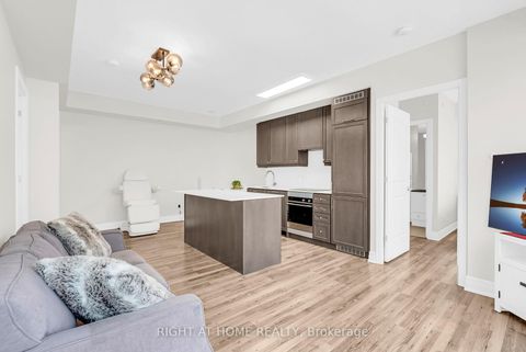 Photo 14 at 2309 - 9075 Jane Street, Concord, Vaughan