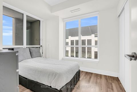 Photo 21 at 2309 - 9075 Jane Street, Concord, Vaughan