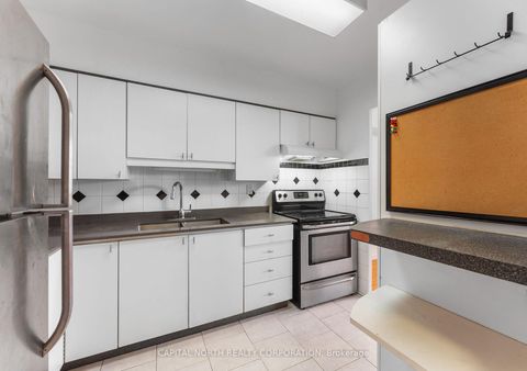 Photo 4 at 1620 - 551 The West Mall, Etobicoke West Mall, Toronto