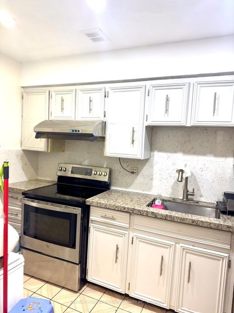 Photo 12 at 108 - 10 Eddystone Avenue, Jane Heights, Toronto