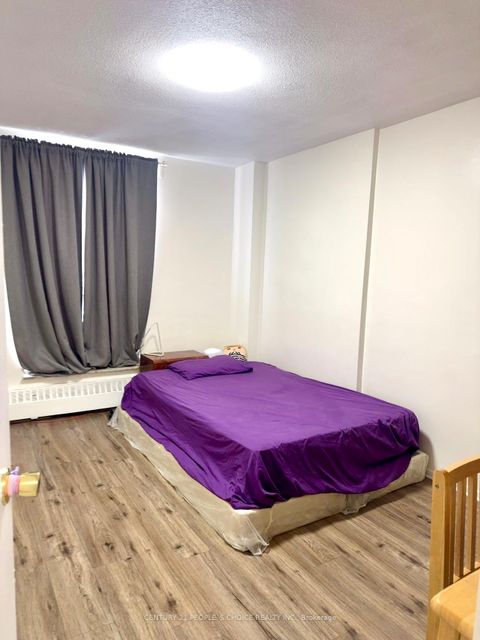 Photo 18 at 108 - 10 Eddystone Avenue, Jane Heights, Toronto