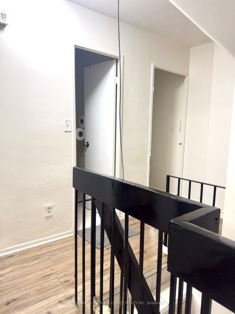 Photo 22 at 108 - 10 Eddystone Avenue, Jane Heights, Toronto