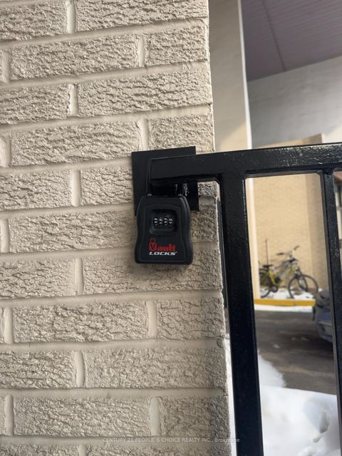 Photo 25 at 108 - 10 Eddystone Avenue, Jane Heights, Toronto