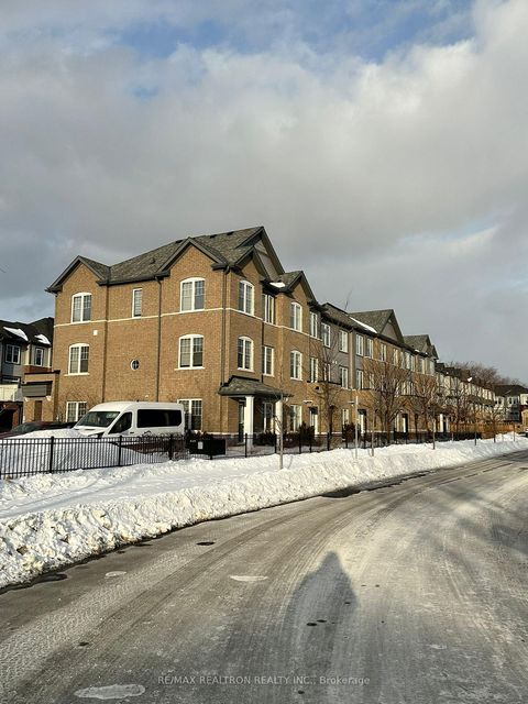 Photo 8 at 835 Atwater Path, Lakeview, Oshawa