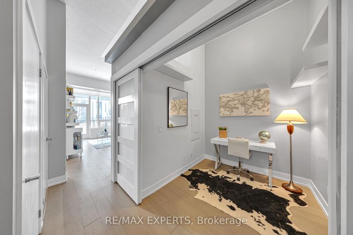 Photo 5 at G2 - 7 Kenaston Gardens, Bayview Village, Toronto