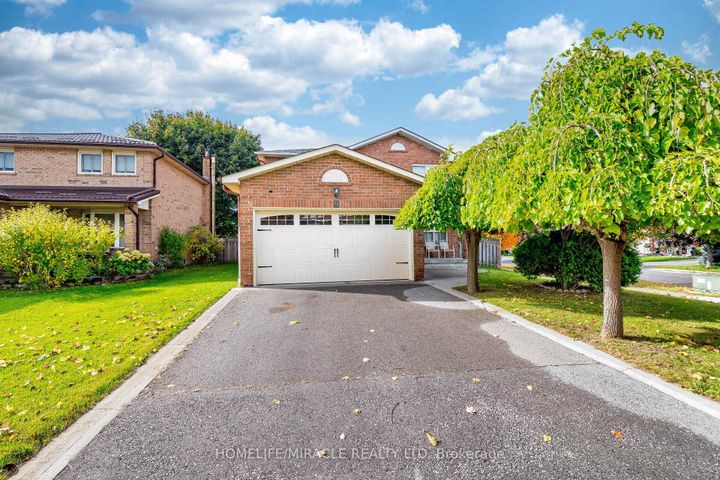 Photo 0 at 9 Ballycastle Crescent, Heart Lake West, Brampton