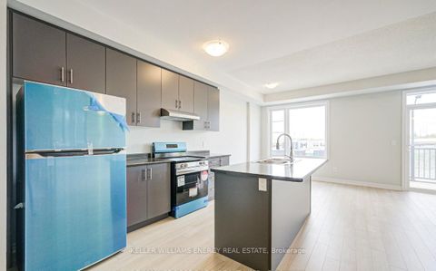 Photo 9 at 1210 Greentree Path, Kedron, Oshawa