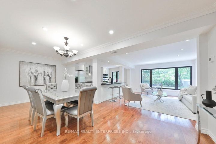 Photo 7 at 1389 Milton Avenue, Mineola, Mississauga