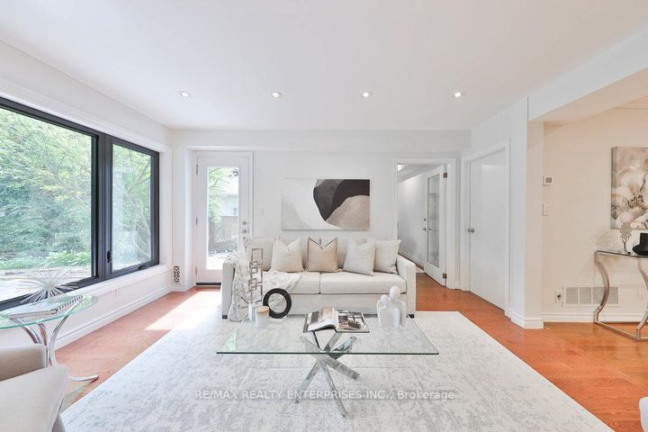 Photo 11 at 1389 Milton Avenue, Mineola, Mississauga