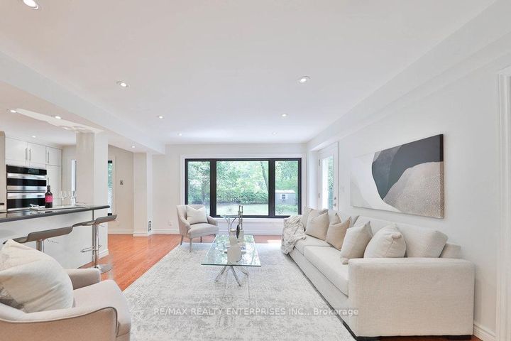 Photo 12 at 1389 Milton Avenue, Mineola, Mississauga