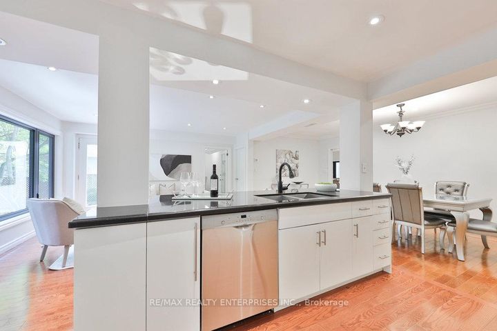 Photo 18 at 1389 Milton Avenue, Mineola, Mississauga