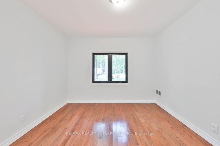 Photo 22 at 1389 Milton Avenue, Mineola, Mississauga