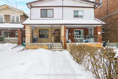 Photo 2 at 93 Marchmount Road, Wychwood, Toronto