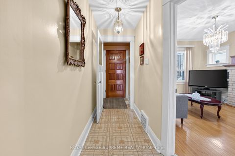 Photo 5 at 93 Marchmount Road, Wychwood, Toronto