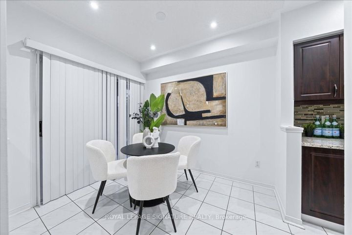 Photo 4 at 59 - 735 New Westminster Drive, Brownridge, Vaughan