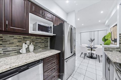 Photo 7 at 59 - 735 New Westminster Drive, Brownridge, Vaughan