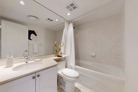 Photo 11 at 302 - 245 Davisville Avenue, Mount Pleasant West, Toronto