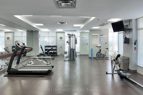 Photo 16 at 302 - 245 Davisville Avenue, Mount Pleasant West, Toronto