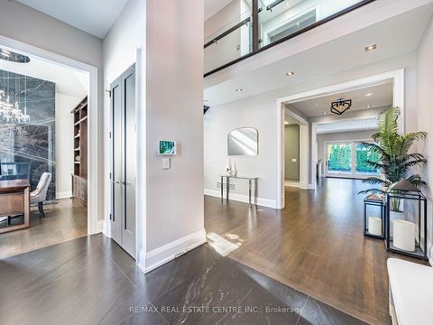 Photo 5 at 122 Wimbleton Road, Humber Valley, Toronto