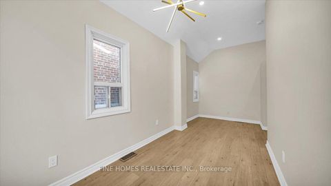 Photo 13 at 70 Dunraven Drive, Eglinton West, Toronto