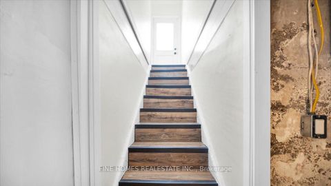 Photo 19 at 70 Dunraven Drive, Eglinton West, Toronto