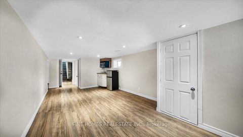 Photo 22 at 70 Dunraven Drive, Eglinton West, Toronto