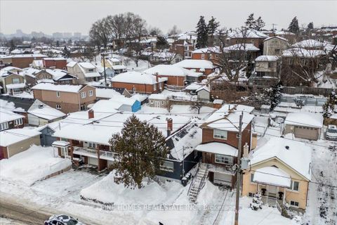 Photo 28 at 70 Dunraven Drive, Eglinton West, Toronto