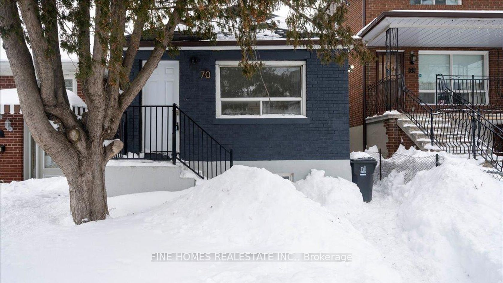 70 Dunraven Drive, Eglinton West, Toronto 