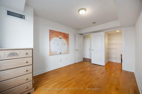 Photo 22 at 705 - 880 Grandview Way, Willowdale East, Toronto