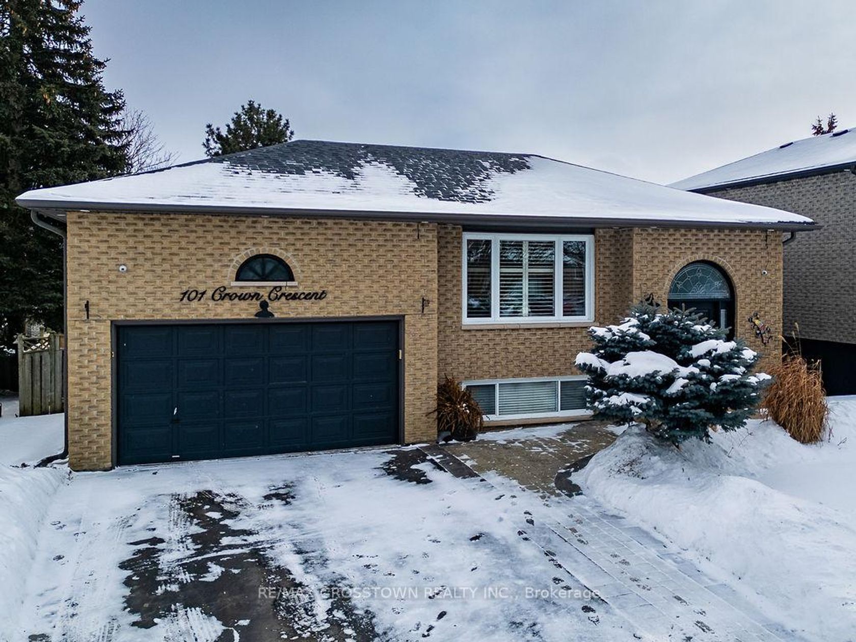 101 Crown Crescent, Bradford, Bradford West Gwillimbury 2
