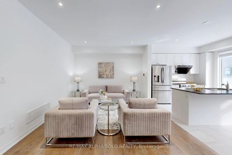 Photo 2 at 63 McCague Street, Rural Richmond Hill, Richmond Hill