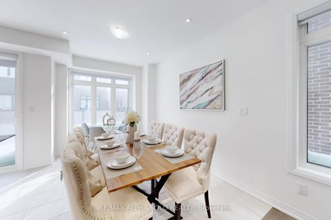 Photo 6 at 63 McCague Street, Rural Richmond Hill, Richmond Hill