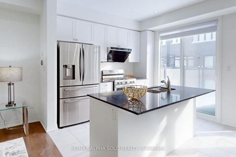 Photo 9 at 63 McCague Street, Rural Richmond Hill, Richmond Hill