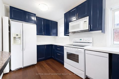 Photo 4 at 65 Barrhead Crescent, Kipling, Toronto