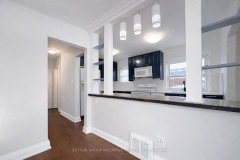 Photo 10 at 65 Barrhead Crescent, Kipling, Toronto