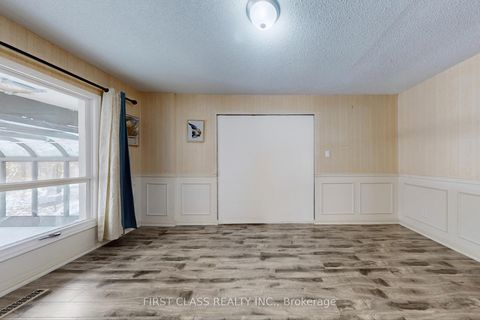 Photo 12 at 8 Fernside Court, Willowdale East, Toronto