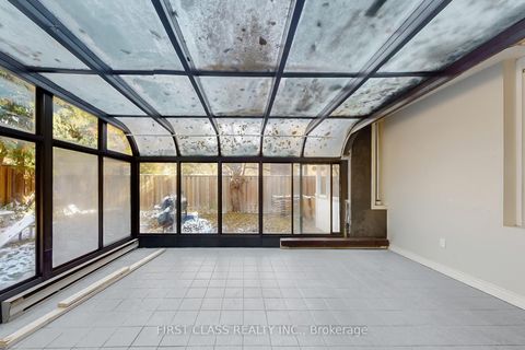 Photo 19 at 8 Fernside Court, Willowdale East, Toronto