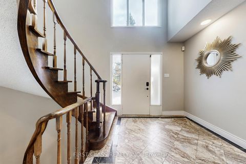 Photo 22 at 8 Fernside Court, Willowdale East, Toronto