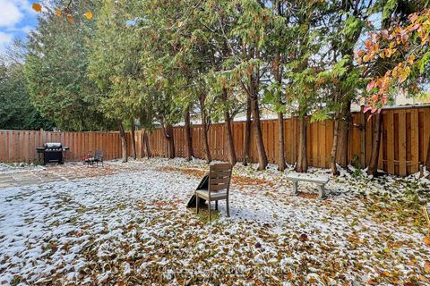 Photo 32 at 8 Fernside Court, Willowdale East, Toronto