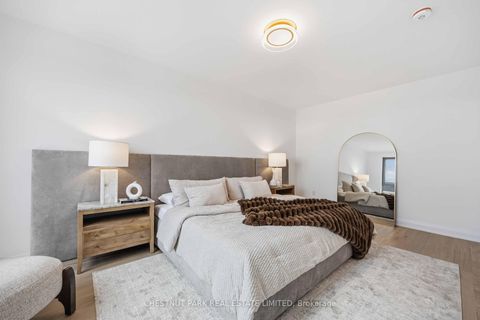 Photo 27 at 409 - 505 Glencairn Avenue, Lawrence, Toronto