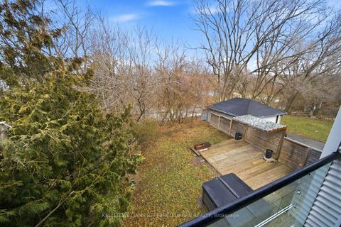 Photo 33 at 22 Daniels Street, Queensway, Toronto