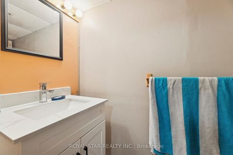 Photo 24 at 521 Gaylord Drive, Eastdale, Oshawa