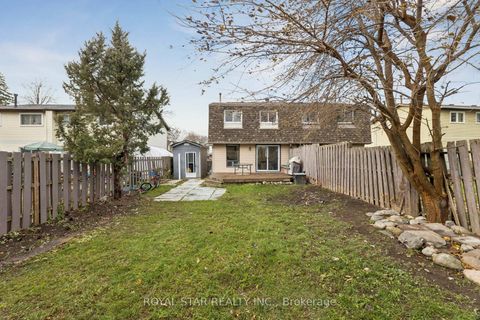 Photo 29 at 521 Gaylord Drive, Eastdale, Oshawa