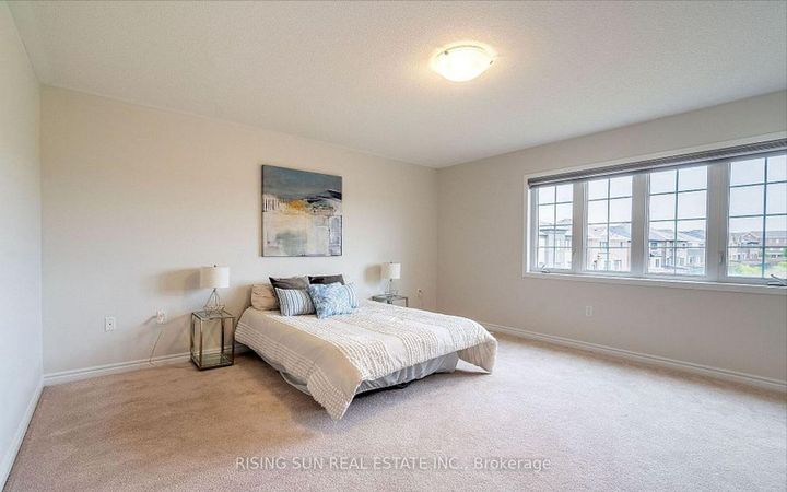 Photo 11 at 24 Herrick Drive, Northwest Brampton, Brampton