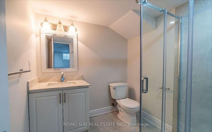 Photo 14 at 24 Herrick Drive, Northwest Brampton, Brampton