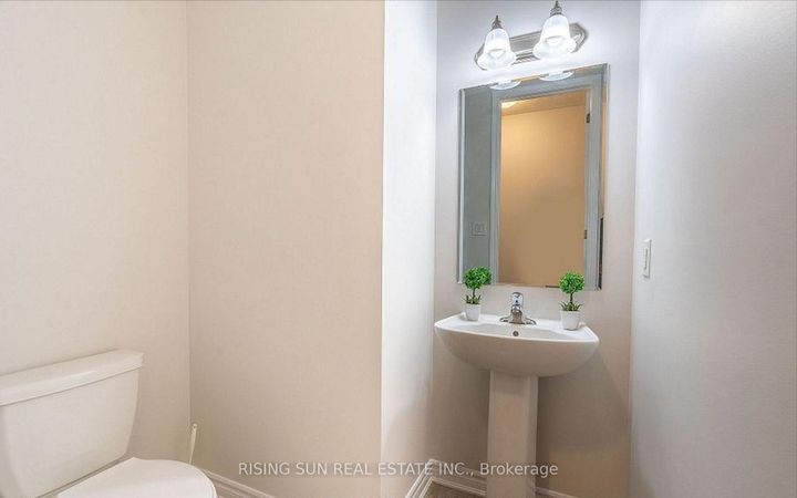 Photo 21 at 24 Herrick Drive, Northwest Brampton, Brampton