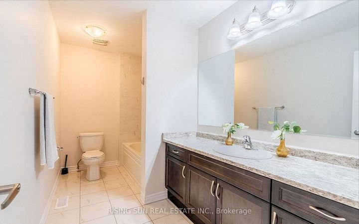 Photo 27 at 24 Herrick Drive, Northwest Brampton, Brampton